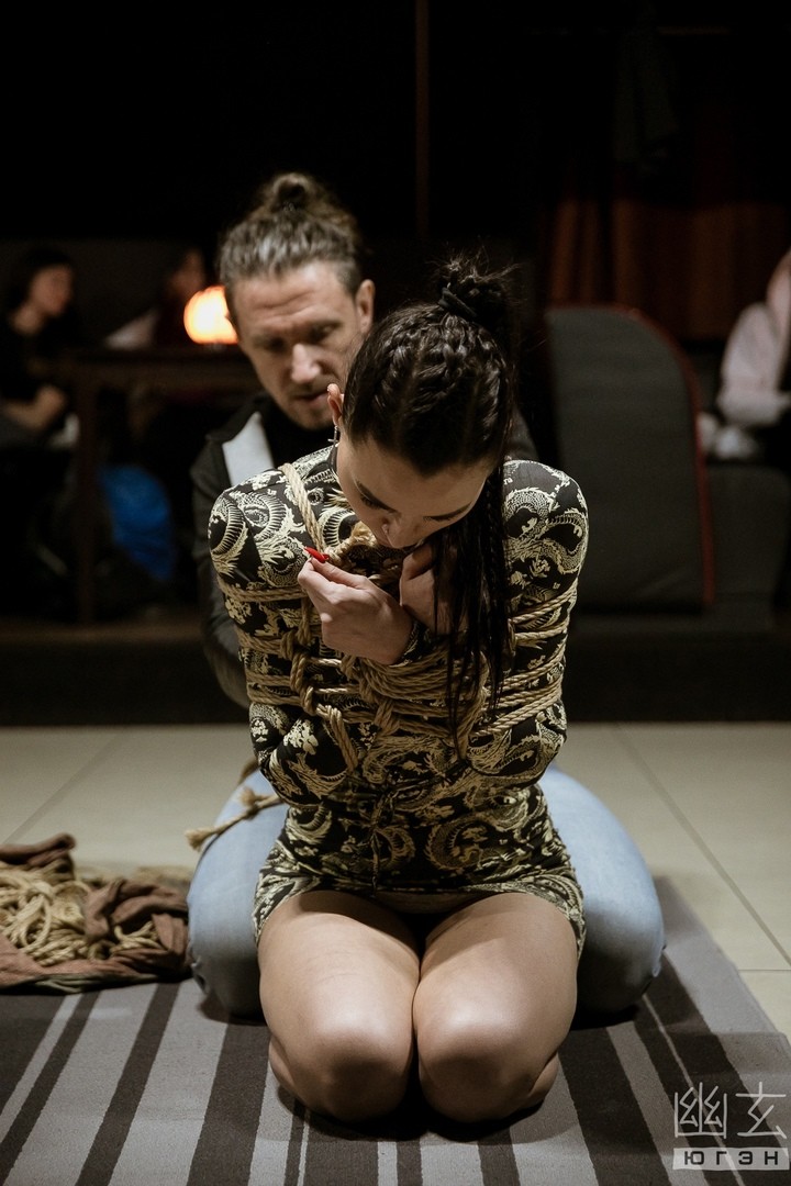 At Yugen shibari party. Mosafir and Denjamy Djovanny. Photo by Gestoor