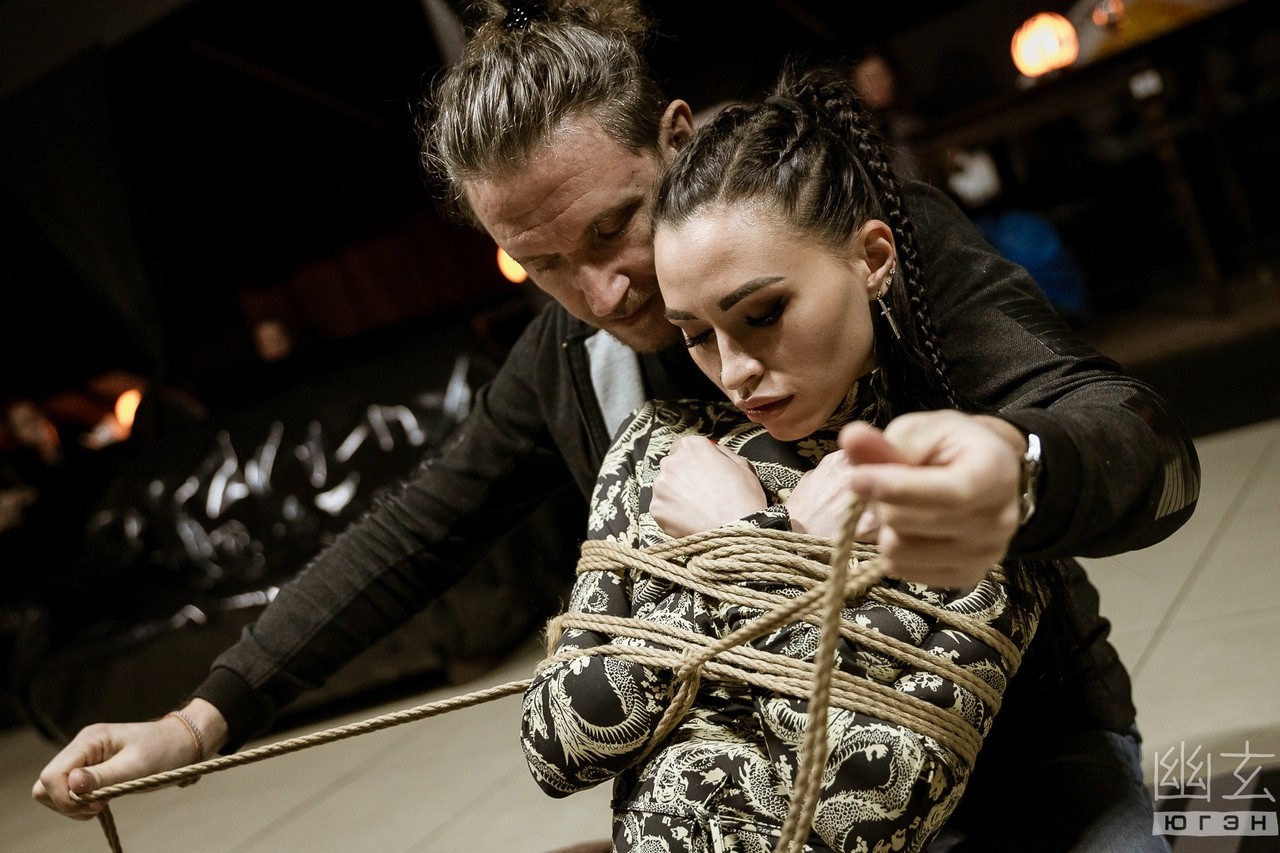 At Yugen shibari party. Mosafir and Denjamy Djovanny. Photo by Gestoor